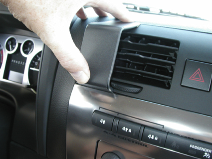 853702 ProClip - Hummer H3 05-11 5