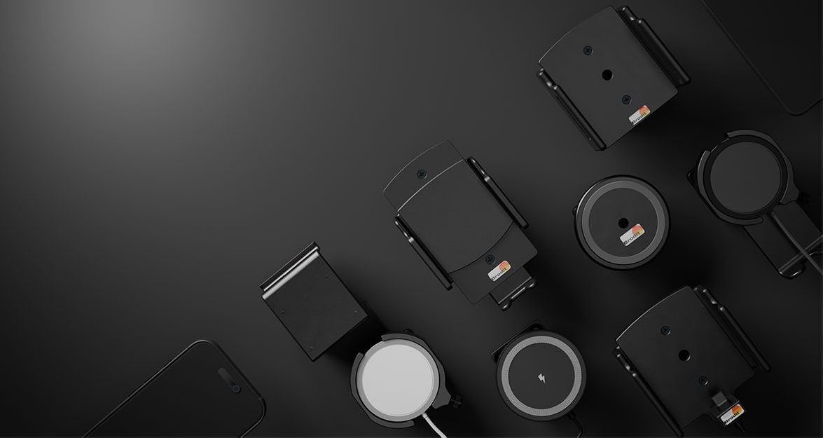 Übersicht über Brodit Smartphone-Halterungen: einstellbare Halter, Qi-Ladehalter und MagSafe-kompatible Halterungen für jedes Fahrzeug.