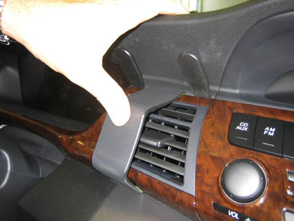853667 ProClip - Honda FR-V 05-11 4