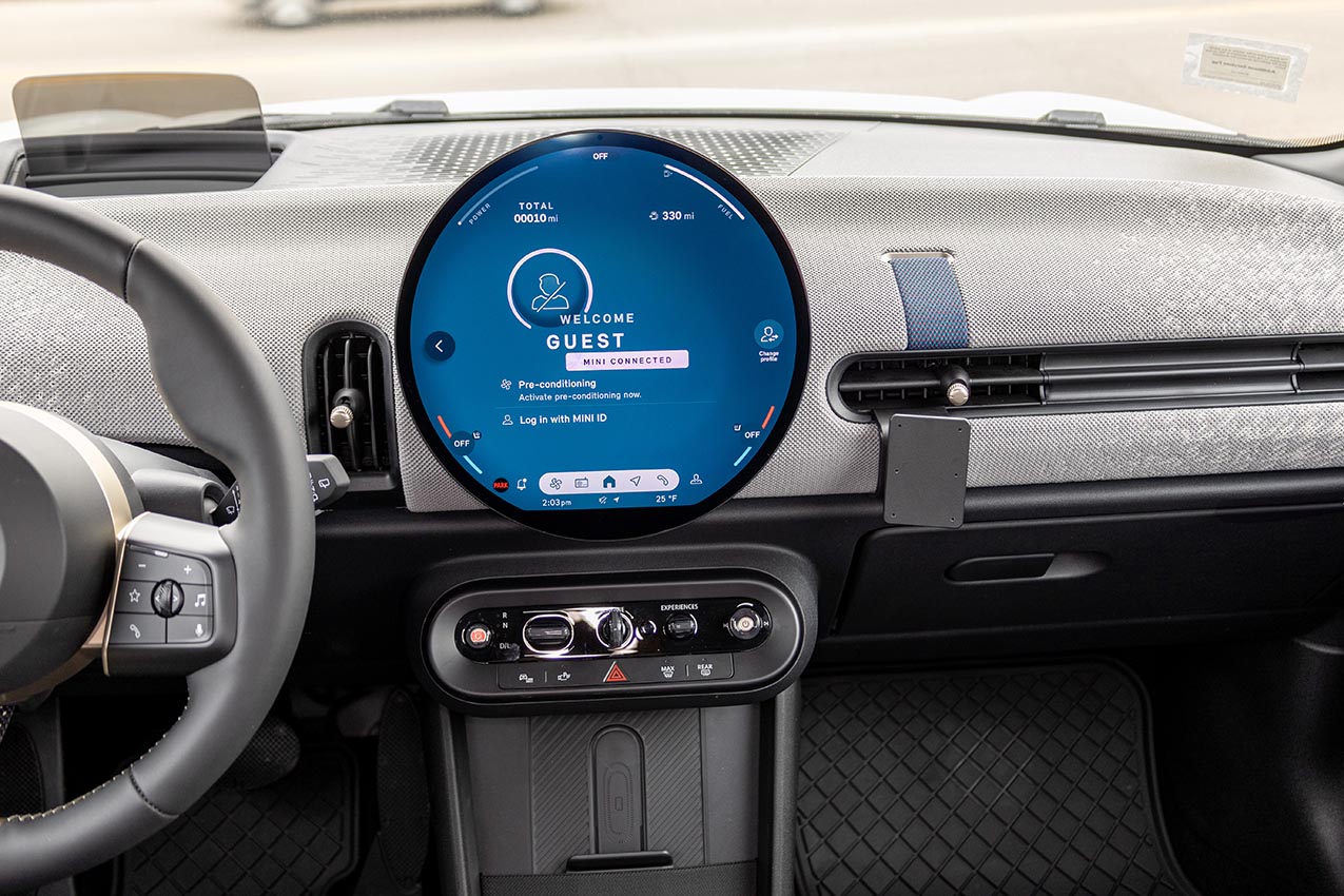 856141 Brodit ProClip für Mini Cooper Baujahr 2025 - Armaturenbrett Mitte 4
