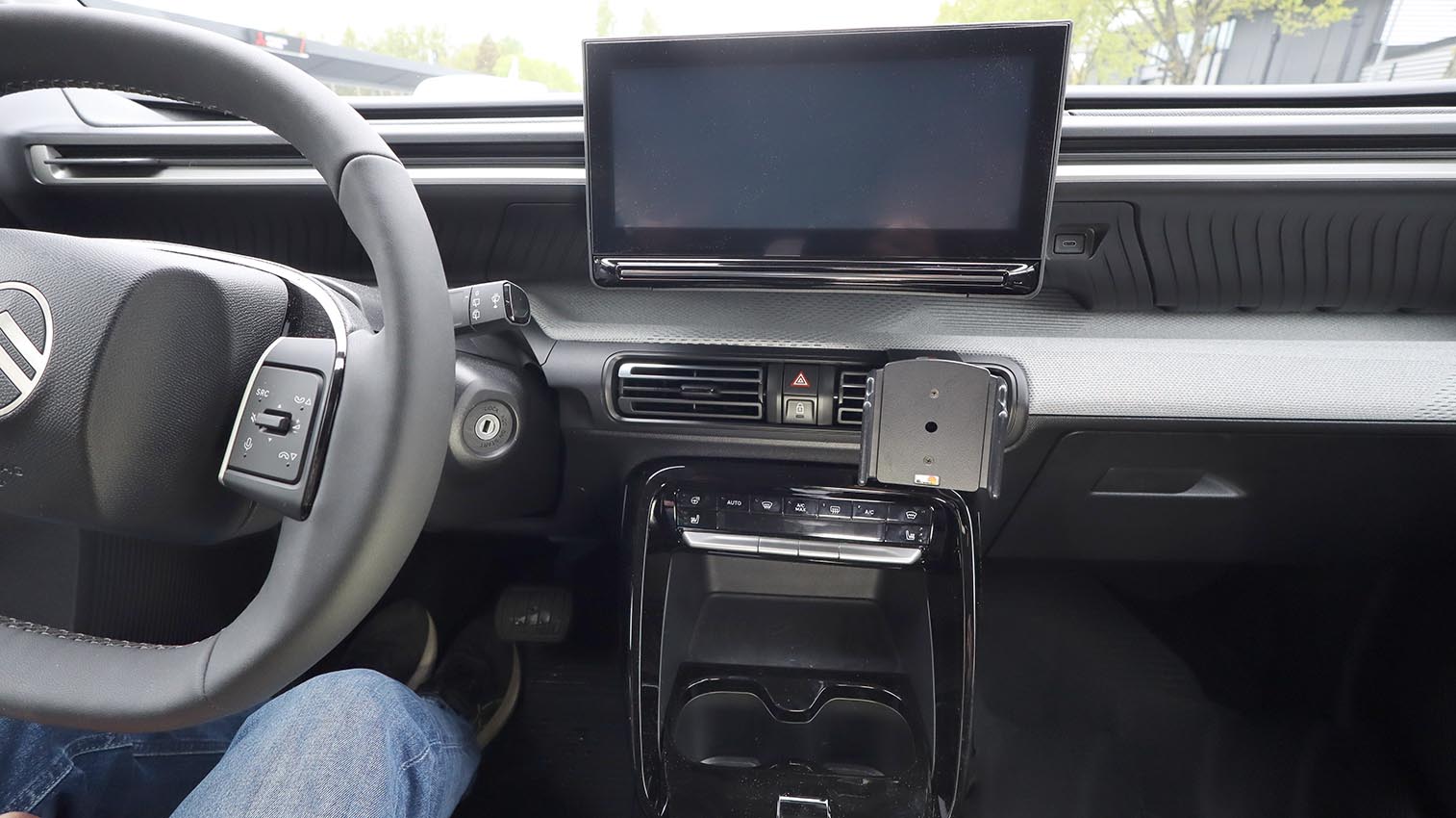 856293 Brodit ProClip für Citroen C3 Aircross/E-C3 - Baujahr 2025-2026, Armaturenbrett 9