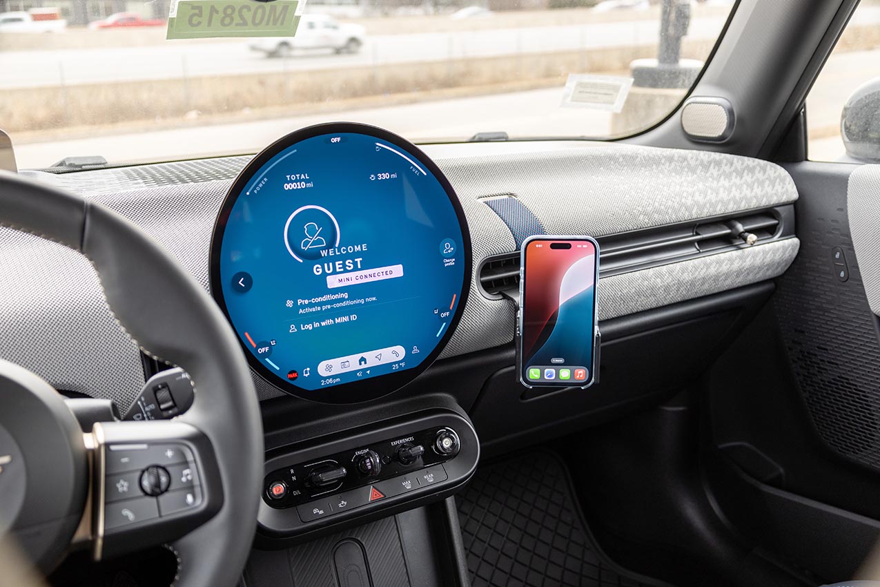 856141 Brodit ProClip für Mini Cooper Baujahr 2025 - Armaturenbrett Mitte 11