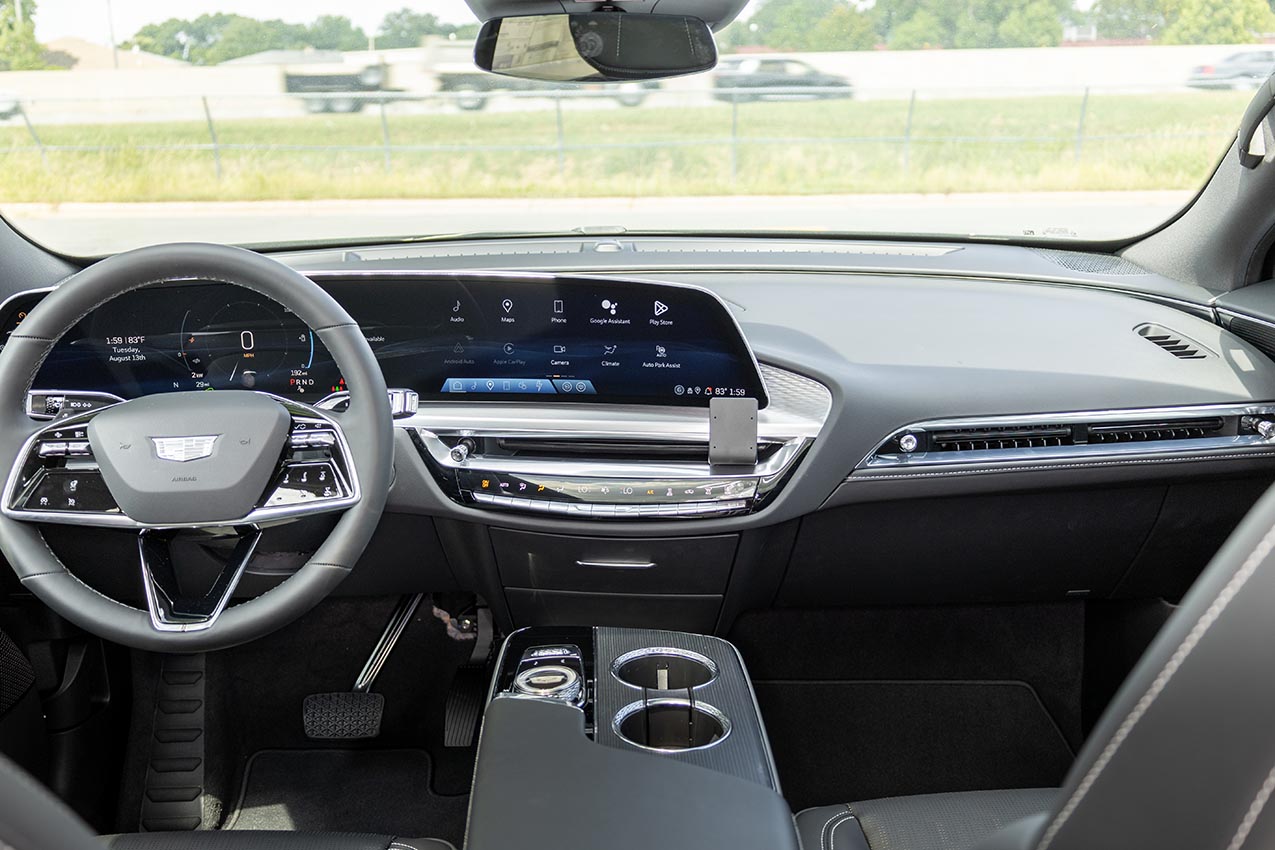 856098 Brodit ProClip für Cadillac Lyriq 23+ - Baujahr 2024-2026, Armaturenbrett 10