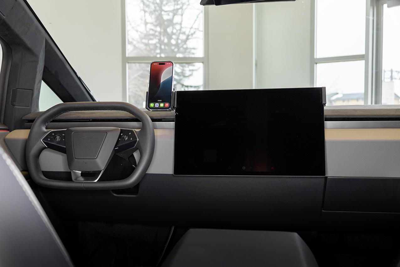 856112 Brodit ProClip für Tesla Cybertruck - Baujahre 2023-2025, Armaturenbrett Mitte 9