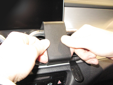 855368 ProClip - Mercedes Benz X-Klasse 18-21 8
