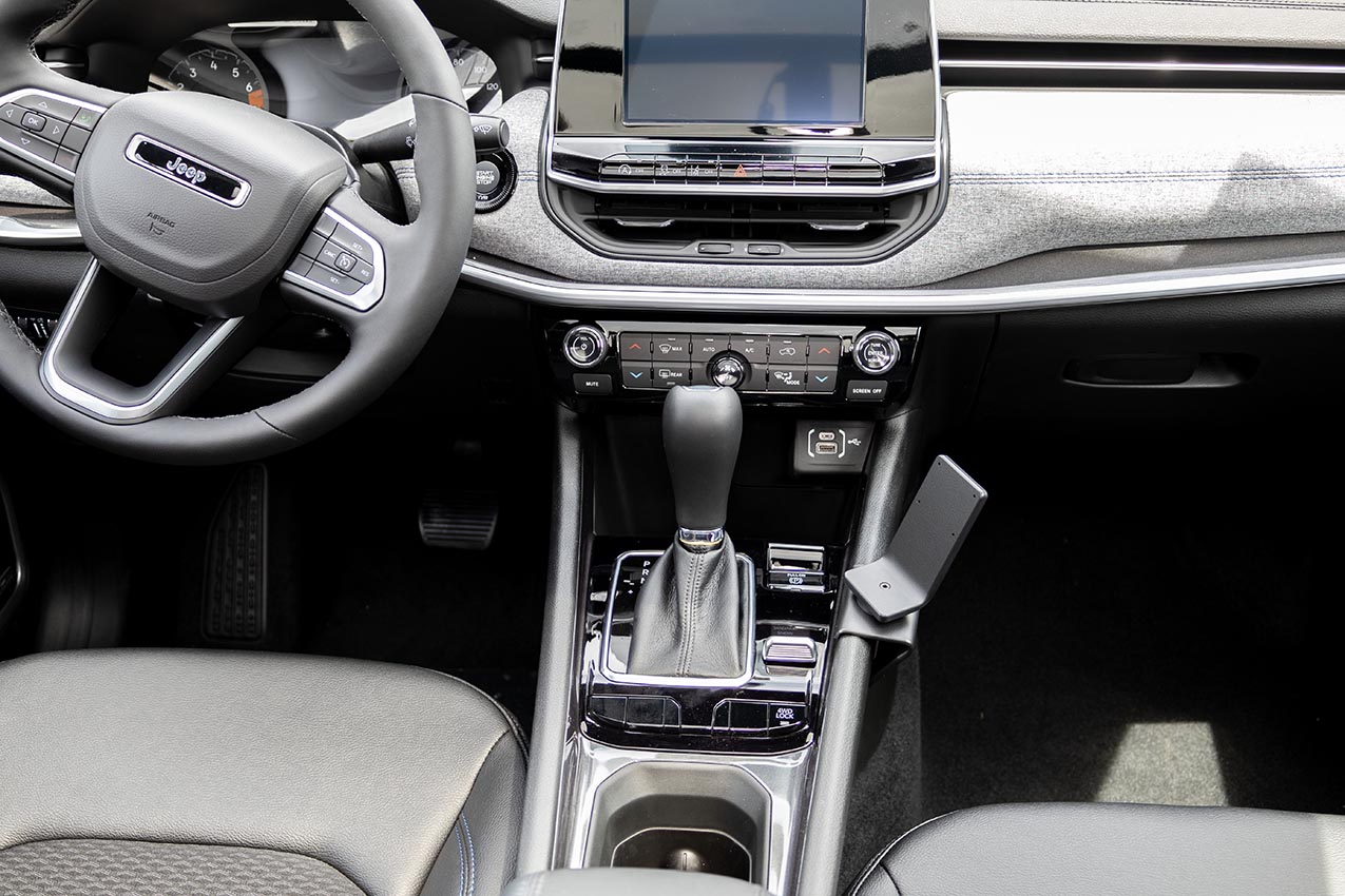 836205 Brodit ProClip für Jeep Compass - Baujahr 2022-2026, Mittelkonsole 13