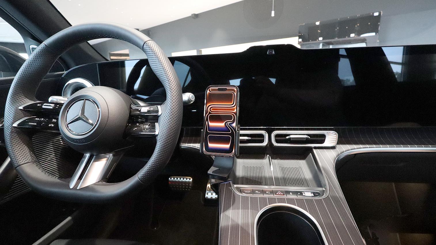 836297 Brodit ProClip für Mercedes Benz GLC-Class - Baujahr 2027, Mittelkonsole 9