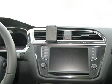 855218 ProClip - Volkswagen Tiguan 17-23 6