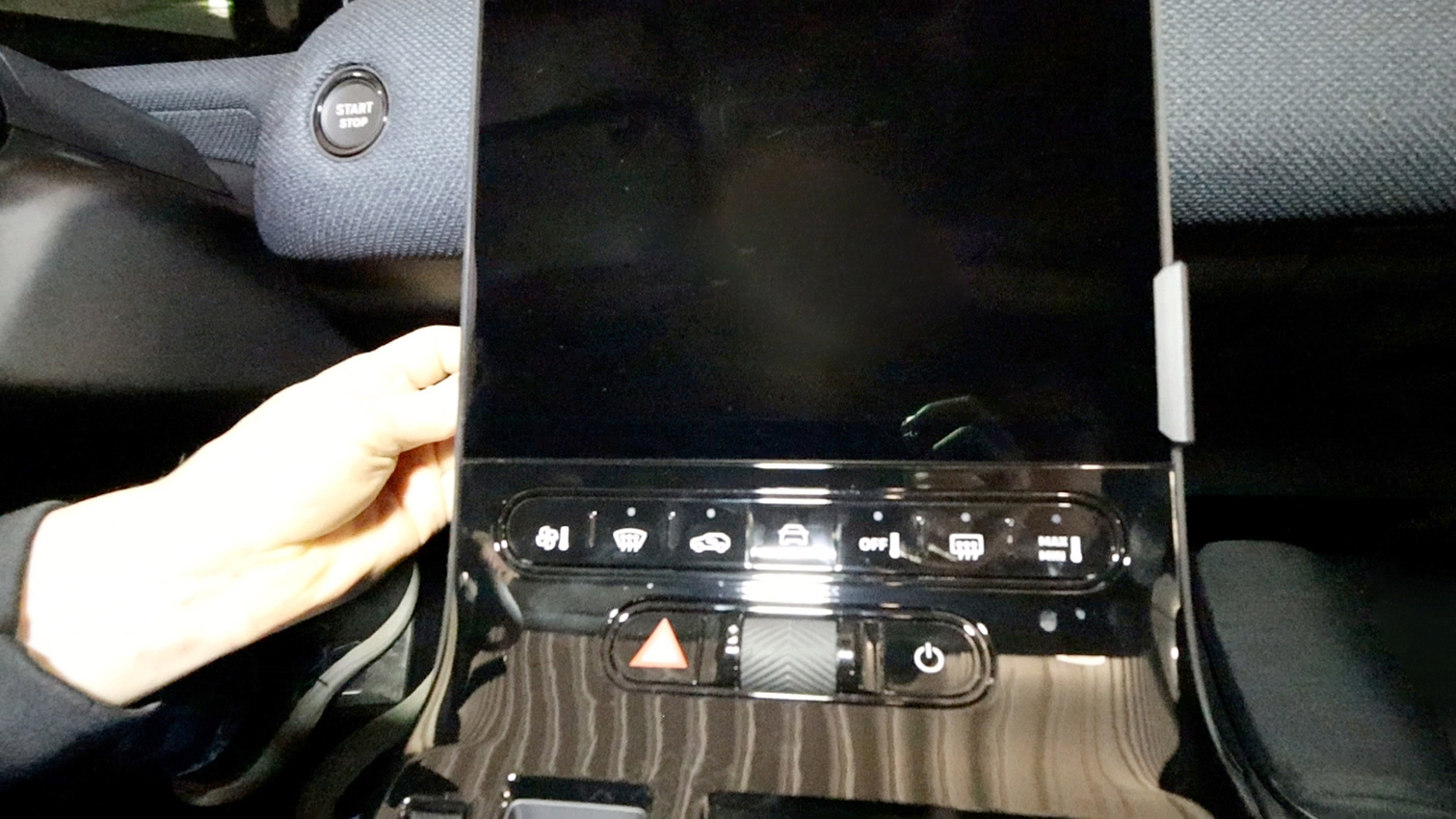 856294 ProClip für Citroen C5 Aircross - Baujahr 2025-2026, Armaturenbrett Mitte 6