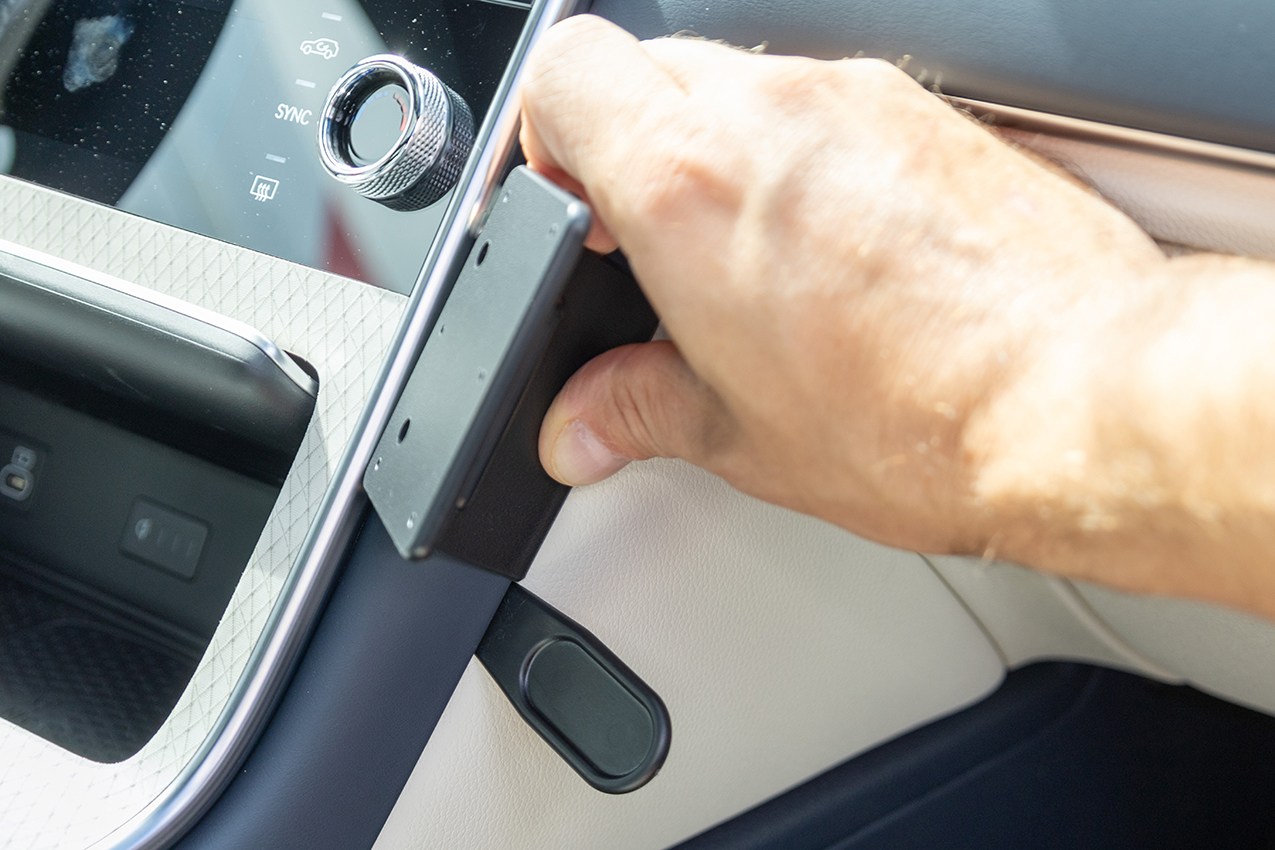 856129 ProClip für Genesis GV80 - Baujahr 2025 - 2026, Armaturenbrett Mitte Beifahrer 5