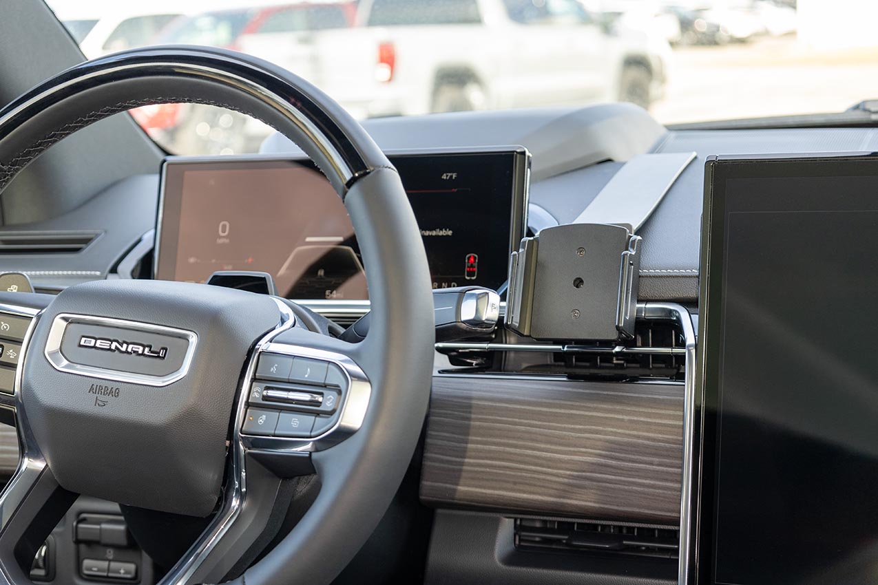 856150 Brodit ProClip für GMC Sierra EV - Baujahr 2024-2026, Armaturenbrett Mitte 7