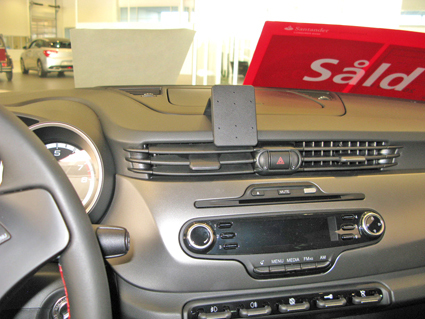 854984 ProClip - Alfa Romeo Giulietta 10-19 5