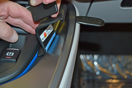 835174 ProClip - BMW i8 14-20 5