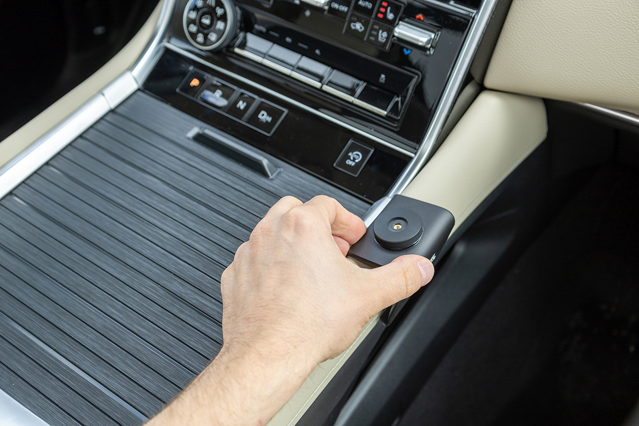 836188 Brodit ProClip für Nissan Armada - Baujahr 2025-2026, Mittelkonsole 7
