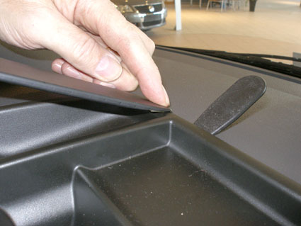 853992 ProClip - Volkswagen Caravelle 04-09 5