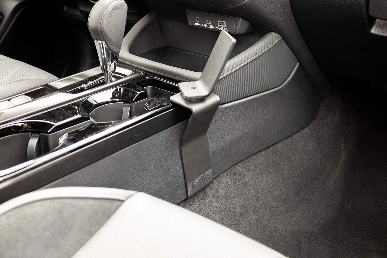 836275 ProClip für Subaru Forester - Baujahr 2026, Mittelkonsole 4