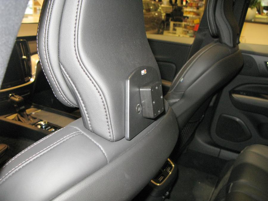 811102 Kopfstützenhalterung - Volvo S90 19-24 6