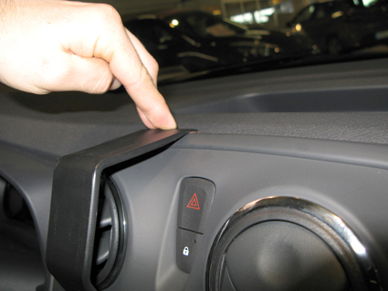 854897 ProClip - Dacia Logan 13-19 7
