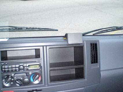 854718 ProClip - Isuzu N-series 08-24 7