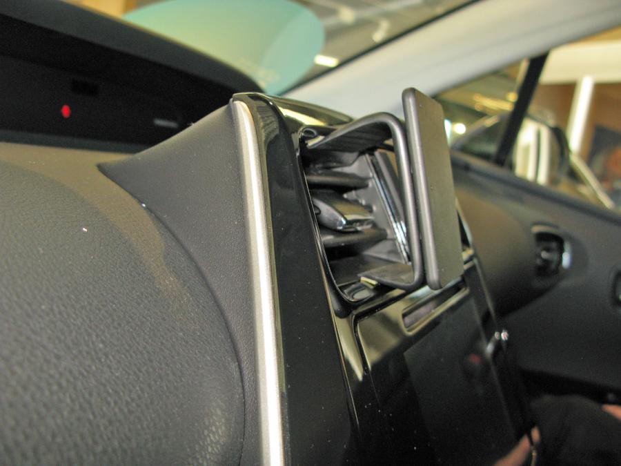 855200 ProClip - Toyota Prius 16-22 5