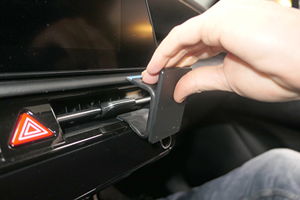 855811 ProClip - Kia Niro 23-24 4