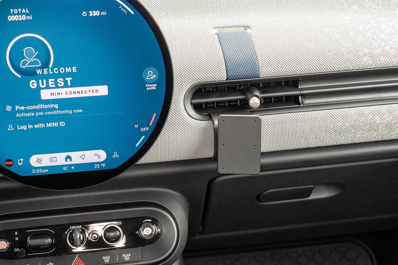 856141 Brodit ProClip für Mini Cooper Baujahr 2025 - Armaturenbrett Mitte 5