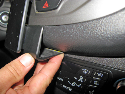 855038 ProClip - Ford Transit Courier 14-18 6