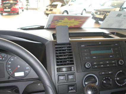 853992 ProClip - Volkswagen Caravelle 04-09 7