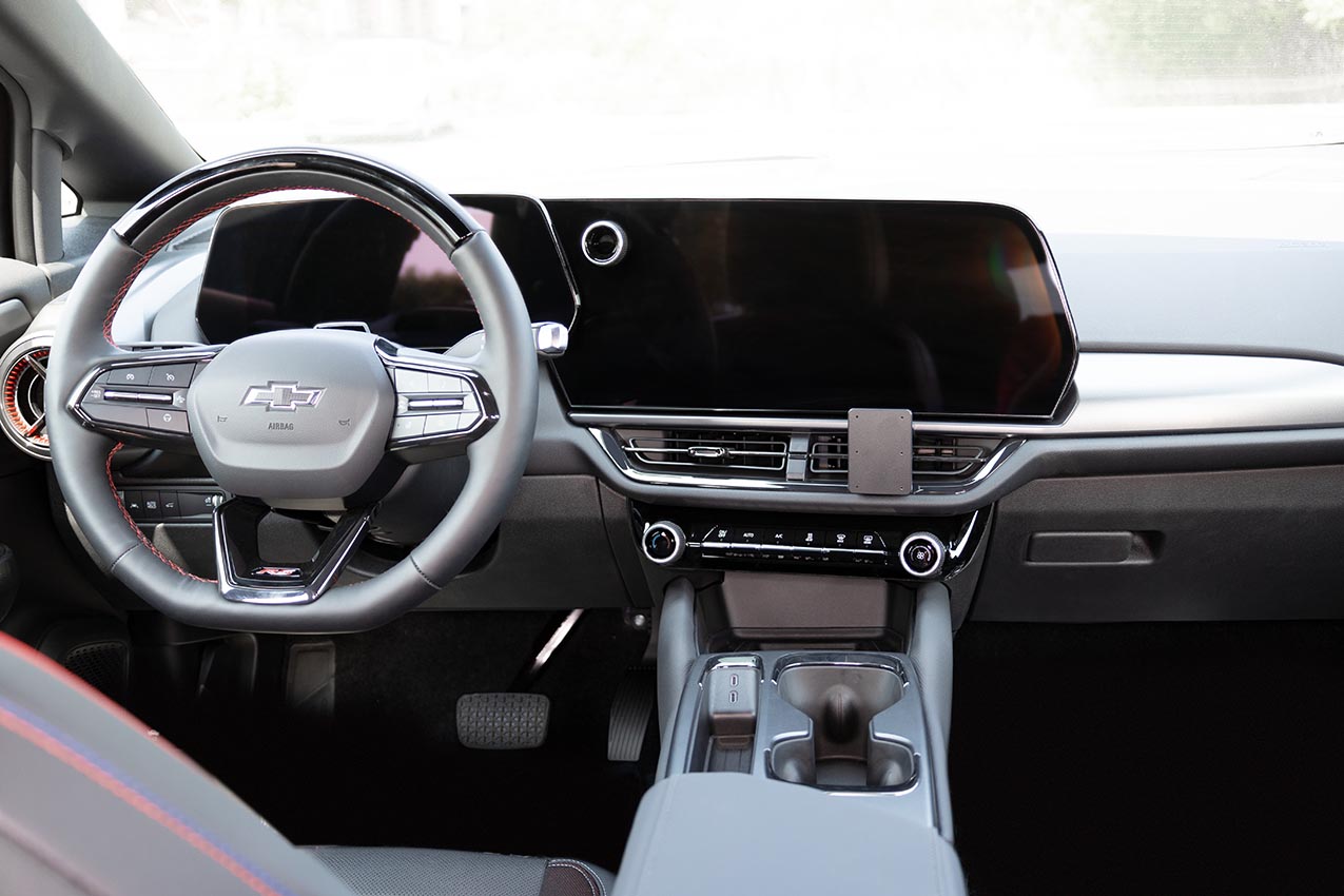 856102 Brodit ProClip für Chevrolet Equinox EV 2024-2025 - Armaturenbrett Mitte 11