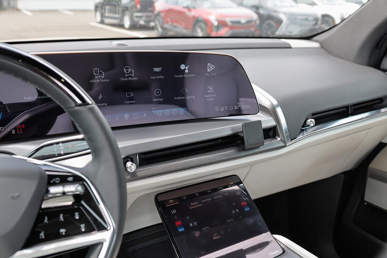 856225 Brodit ProClip für Cadillac Vistiq - Baujahr 2026, Armaturenbrett links 7