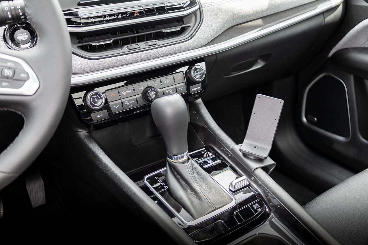 836205 Brodit ProClip für Jeep Compass - Baujahr 2022-2026, Mittelkonsole 7