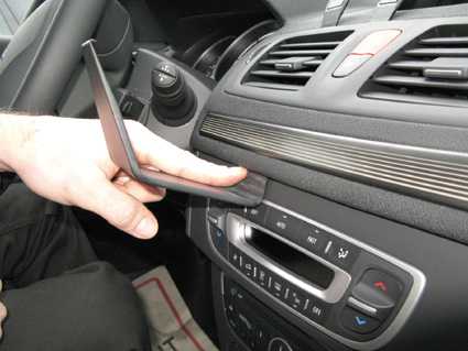 854283 ProClip - Renault Fluence 10-15 4