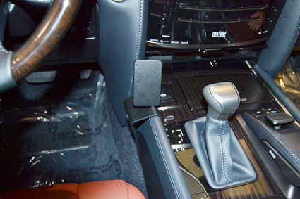 835434 ProClip - Lexus LX Series 16-19 5