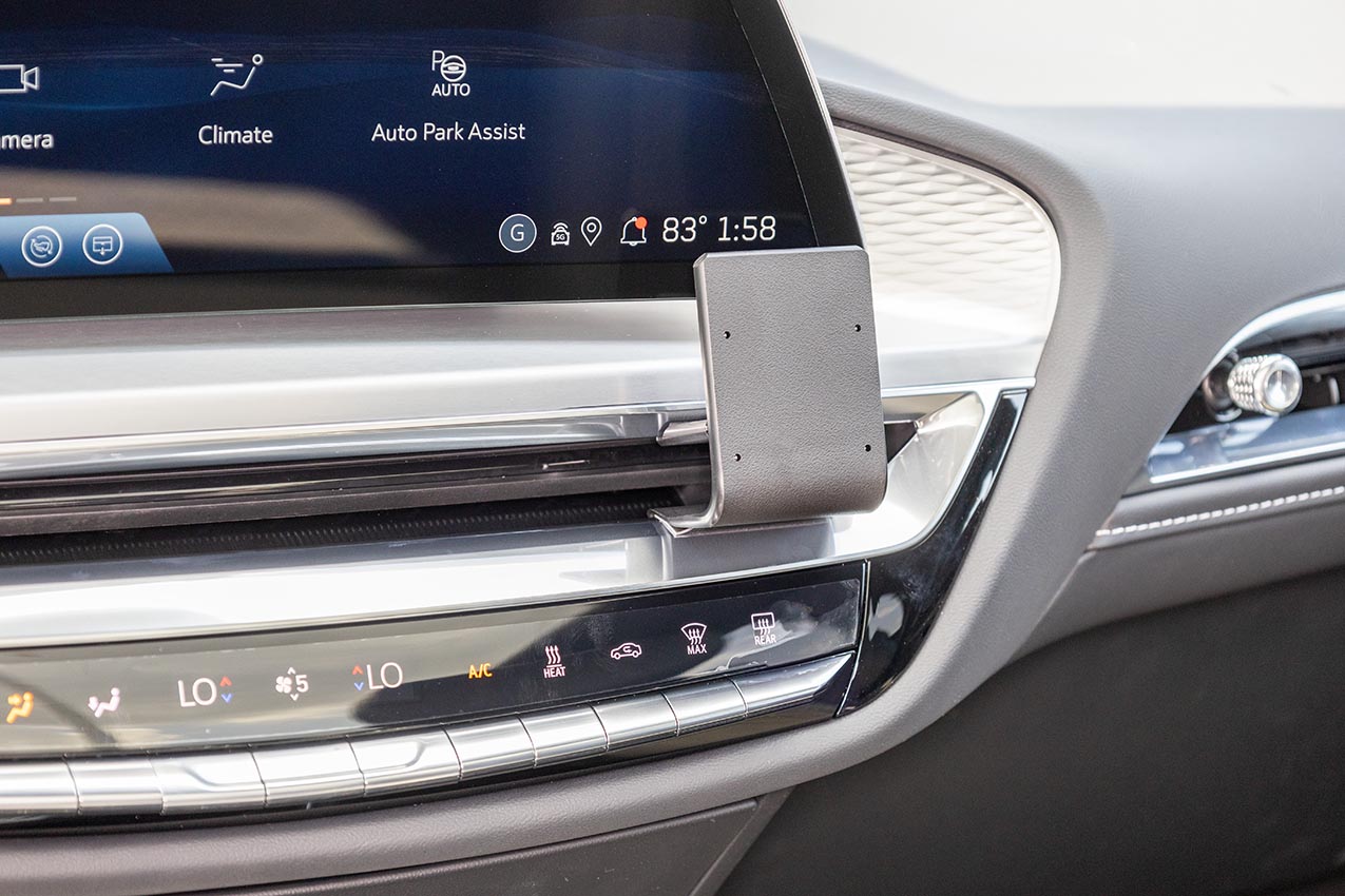 856098 Brodit ProClip für Cadillac Lyriq 23+ - Baujahr 2024-2026, Armaturenbrett 5