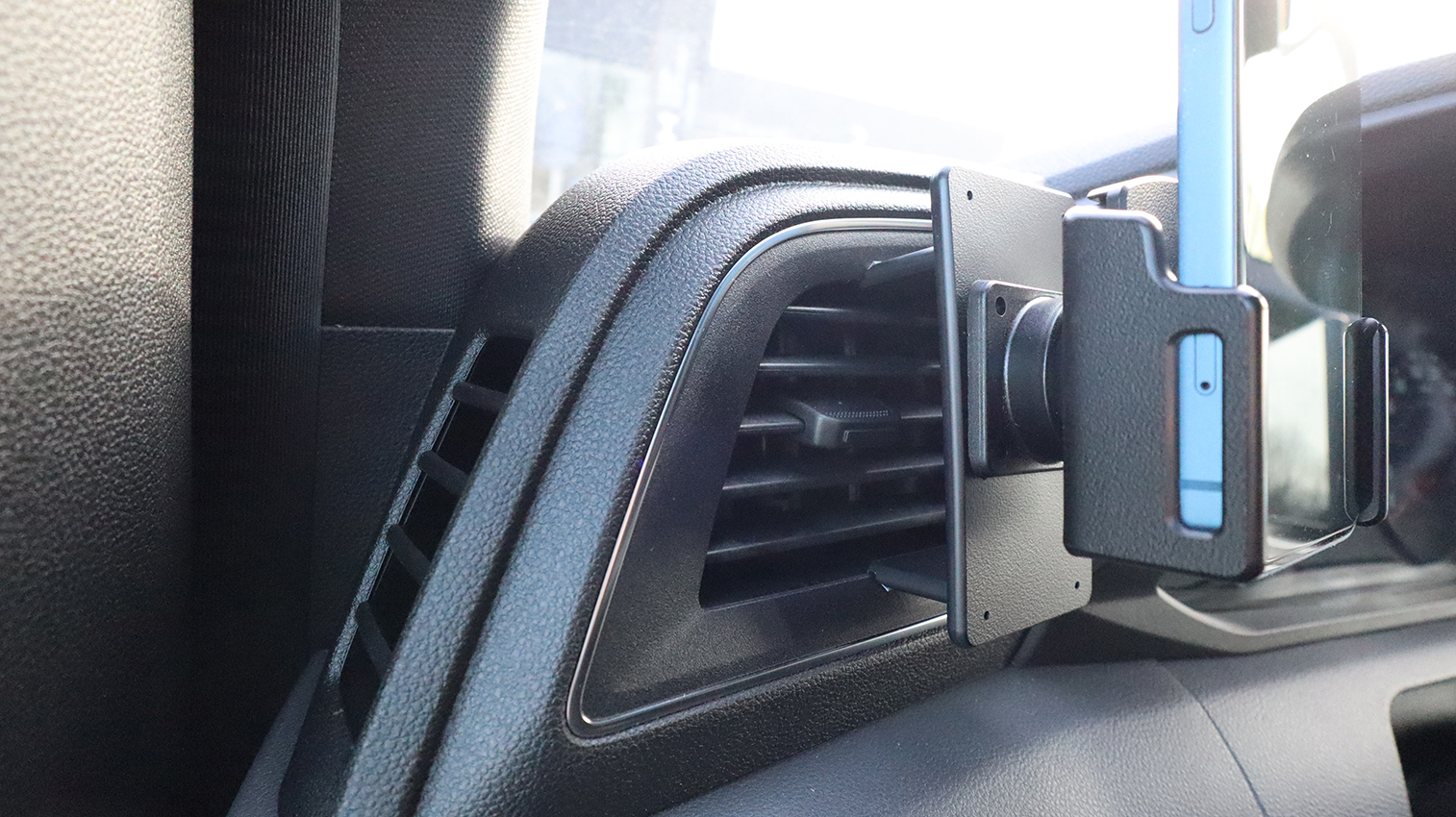 806180 Brodit ProClip für Renault Master - Baujahr 2025, Armaturenbrett links 7