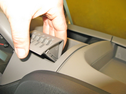 213520 Verstärkter ProClip - Nissan NV400 12-19 5