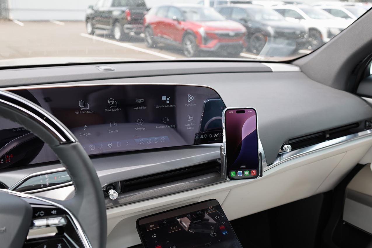 856225 Brodit ProClip für Cadillac Vistiq - Baujahr 2026, Armaturenbrett links 8