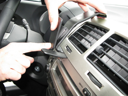 854111 ProClip - Toyota Urban Cruiser 09-16 5