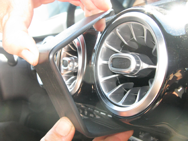 855423 ProClip - Mercedes Benz A-Klasse 18-25 6