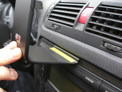 213438 Montage Bügel - Skoda Octavia II 05-13 5