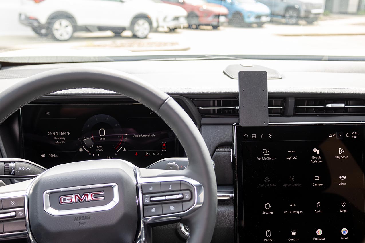 856204 Brodit ProClip für GMC Terrain - Baujahr 2025-2026, Armaturenbrett Mitte 10