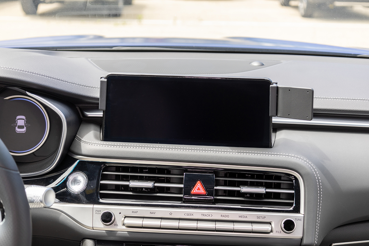 856217 Brodit ProClip für Genesis G70 - Baujahr 2025-2026, Armaturenbrett Mitte 5