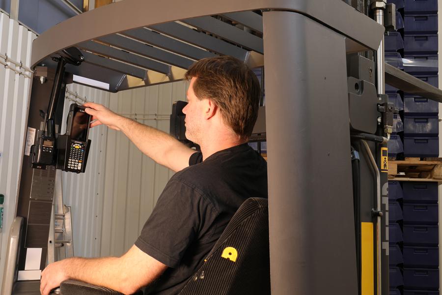 216076 Erweiterungsplatte für vorhandene Systeme für bis zu 3 Halter 3