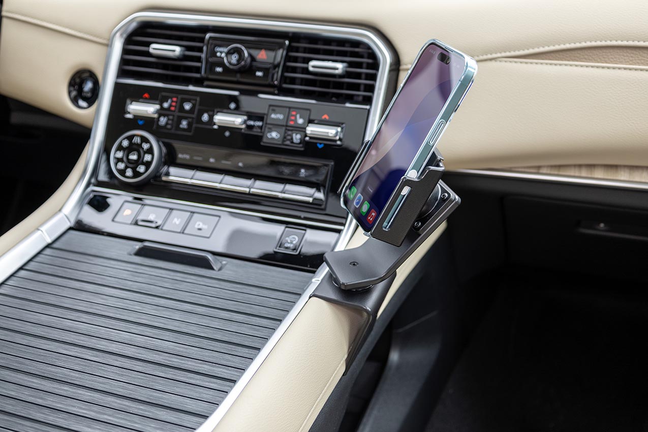 836188 Brodit ProClip für Nissan Armada - Baujahr 2025-2026, Mittelkonsole 16