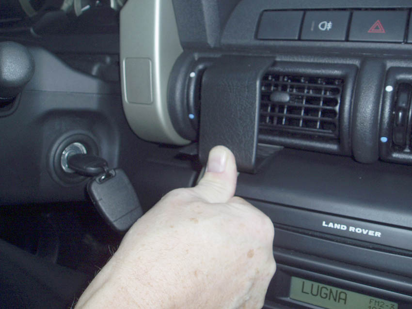 853372 ProClip - Land Rover Freelander 04-06 6
