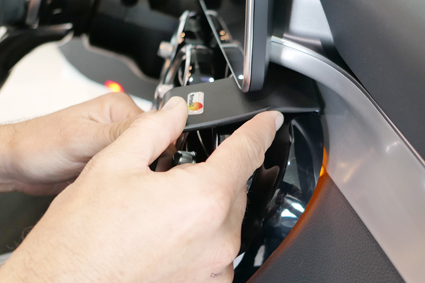 855535 ProClip - Mercedes Benz GLC-Class 16-19 5