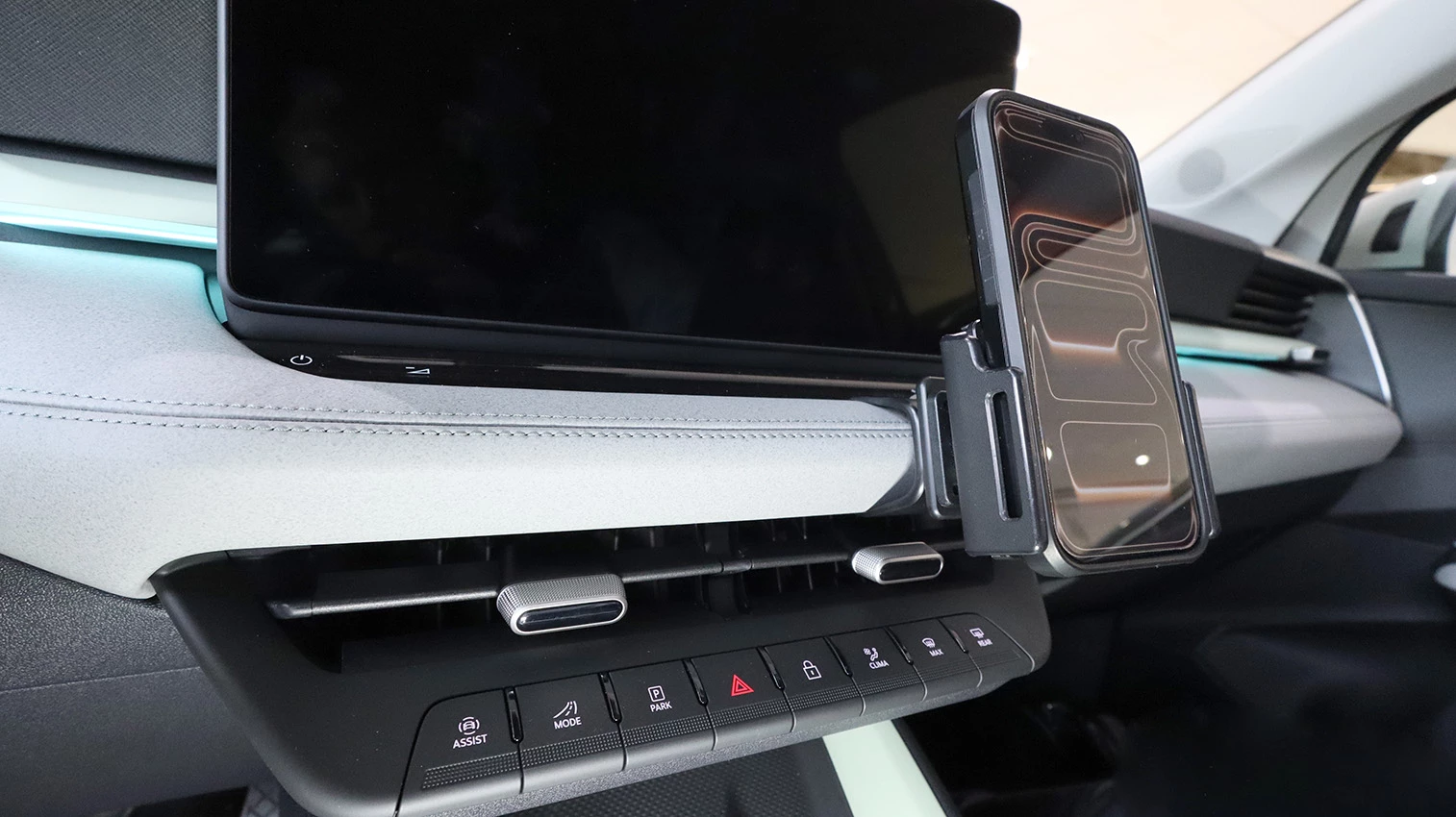 856326 Brodit ProClip Halterbasis für Skoda Epiq 2027 7