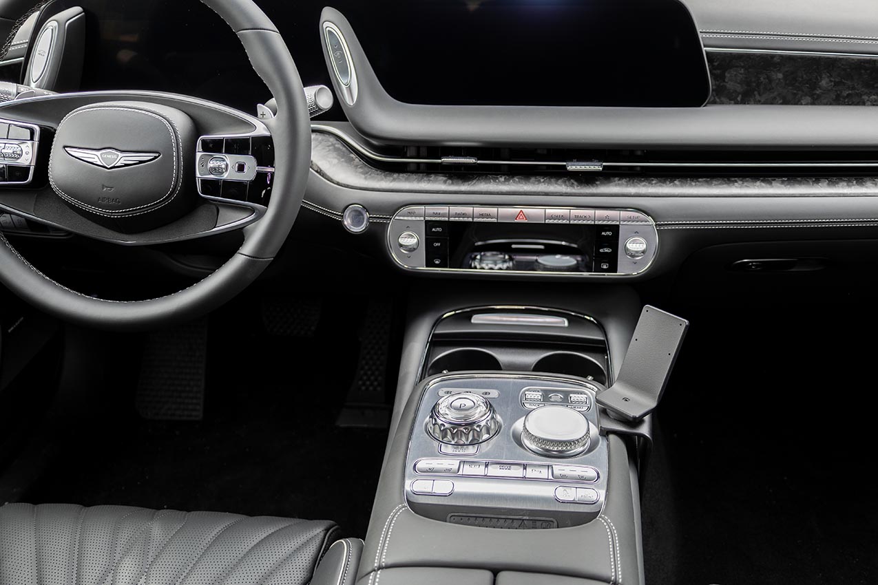 836093 Brodit ProClip für Genesis G90 - Baujahr 2023-2025, Mittelkonsole 4
