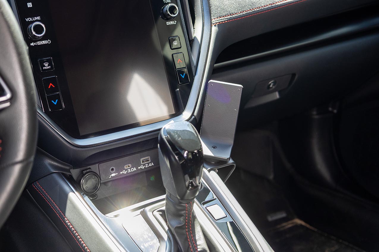 836195 Brodit ProClip für Subaru WRX - Baujahr 2022-2026, nur Automatik, Mittelkonsole 12