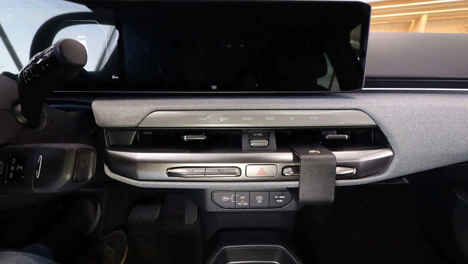 856267 ProClip für Kia EV4 - Baujahr 2025-2026, Armaturenbrett Mitte Fahrerseite 6